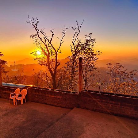 The Ashoka Inn 300Mts Walkable From Mall Road Shimla Exterior foto