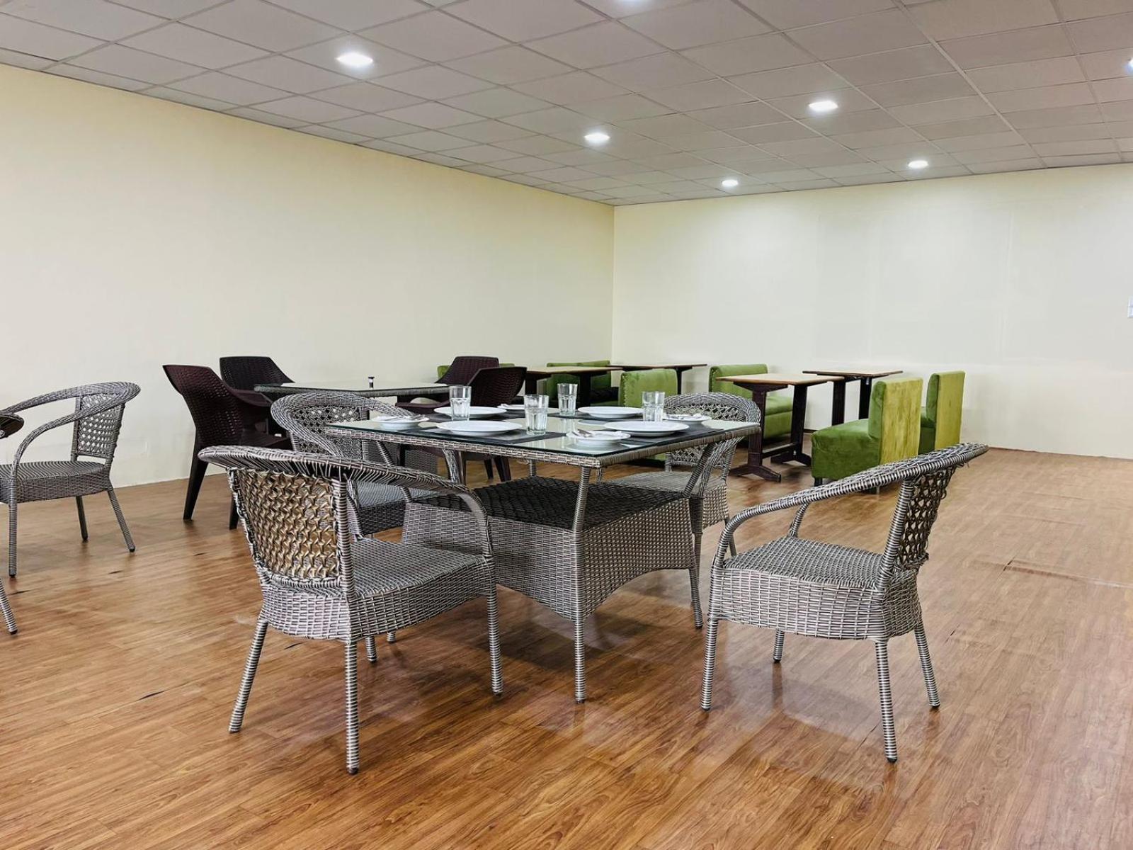The Ashoka Inn 300Mts Walkable From Mall Road Shimla Exterior foto